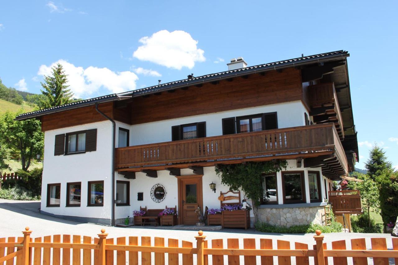 Pension Aberger Saalbach-Hinterglemm Exteriör bild