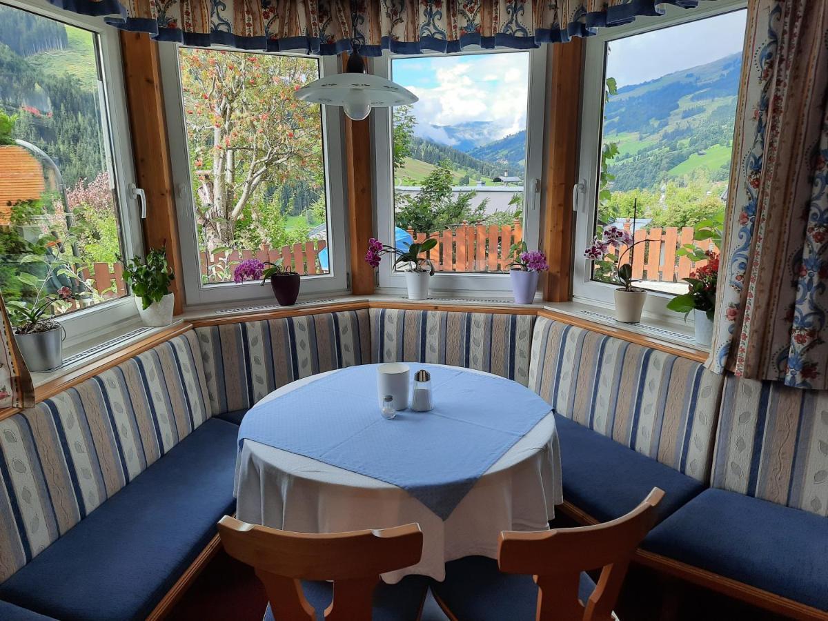 Pension Aberger Saalbach-Hinterglemm Exteriör bild